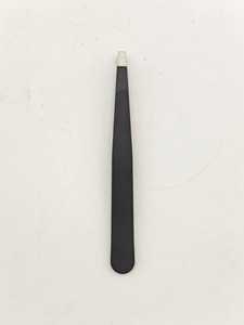 Juego de Pinzas para Cejas de Acero Inoxidable de Alta Calidad, Hechas a Mano con Precisión Profesional, Personalizadas, 4 Piezas, Punta Inclinada - Product Image 4