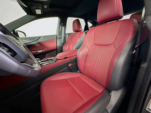 EXTREMADAMENTE LIMPIO Usado 2025 Lexuss NX 250 Premium 4dr SUV 2.5L 4cyl 8A - Product Image 6