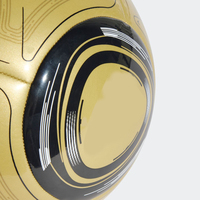 Nouveau Ballon de Football Doré Cousu à la Machine avec Chambre à Air en Butyle TPU, Haute Durabilité, Écologique et Personnalisable pour l'Entraînement
