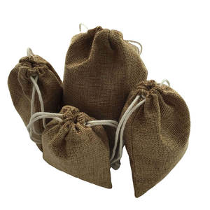 Bolsas <span class=keywords><strong>de</strong></span> arpillera Natural, <span class=keywords><strong>saco</strong></span> <span class=keywords><strong>de</strong></span> yute con cordón, pequeño regalo <span class=keywords><strong>de</strong></span> recuerdo <span class=keywords><strong>de</strong></span> boda, bolsa <span class=keywords><strong>de</strong></span> polvo <span class=keywords><strong>de</strong></span> yute - Product Image 2