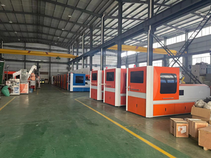 Máquina de moldeo por compresión de tapa de plástico hidráulica completamente automática de 24 cavidades para uso industrial y DIY - Product Image 2