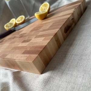 Planche à découper et plateau de service en plastique recyclé - Product Image 4