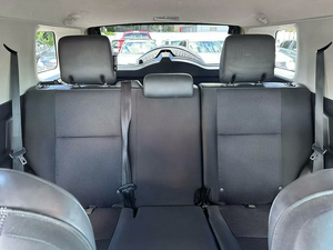 TOYOTA FJ CRUISER 4x4 d'occasion 2014, conduite à gauche/droite - Product Image 3