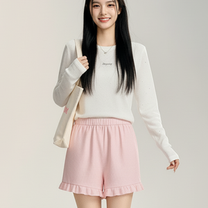 Shorts décontractés pour femmes, coupe ample, en tricot côtelé respirant, séchage rapide, ourlet à volants, haute élasticité, vêtements en gros, usine de vêtements - Product Image 1