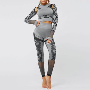 Meilleures ventes, ensembles de leggings et de soutiens-gorge pour femmes très à la mode, concevez votre propre ensemble de yoga pour femmes Slim Fit pour adultes, service OEM - Product Image 3