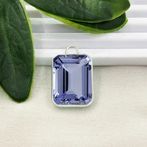 Pendentif en Iolite Quartz taille émeraude 20x15mm, forme octogonale, serti en argent sterling 925, bijoux en Iolite Quartz d'Inde - Product Image 1