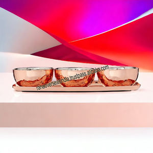 Plato de bandeja para servir con diseño martillado de cobre puro con tres tazones para servir frutas secas - Product Image 4