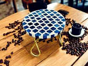 Soporte de postre de metal de resina Soporte de pastel de madera de buena calidad para fiestas de Navidad Knick-Knack decorativo moderno - Product Image 3