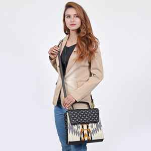 Sac à bandoulière en cuir matelassé de haute qualité Western Sac de messager bohème pour femmes Sac à main d'outillage Sac Western - Product Image 2