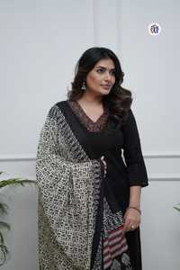 Belle tenue de soirée pour femme de bureau en dentelle Jacquard Dupatta imprimé solide-Ensemble haut-bas brodé en viscose Reyon pour le printemps - Product Image 3