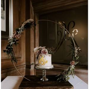 Support de gâteau métallique de haute qualité de forme ronde Desig européen mariage et anniversaire couleur or et marron fête Dessert affichage approvisionnement - Product Image 2