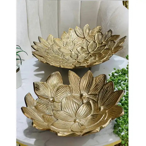 Leaf Design Bol de service pour tout type de décoration Table à manger Bol de service en métal doré Bols à fruits finis - Product Image 6