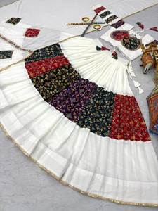 100% tela de algodón puro bordado multicolor borde de encaje trabajo este Lehenga para todas las ocasiones es perfecto para Mehendi Dandiya, - Product Image 6