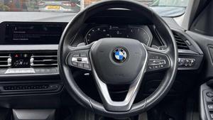 BMW Serie 1 2019 USADO, Volante a la Izquierda/Derecha - Product Image 2