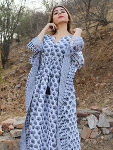 Caftan écologique 100% coton bloc de main imprimé bordure élégante confortable décontracté Boho modeste pur vêtements indiens caftan - Product Image 6