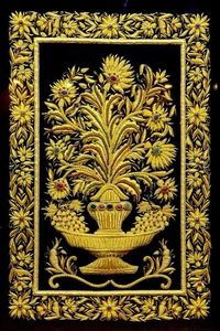 พรมแขวนผนังปักลาย Zardosi ประดับด้วยหินและเส้นด้ายสีทอง ขนาด 18 นิ้ว x 24 นิ้ว ราคาดีที่สุด - Product Image 5