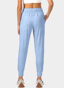 กางเกงวอร์มมีสไตล์พร้อมความสบายผ่อนคลายชุดวอร์มใส่ได้ทั้งชายและหญิงแบบพรีเมี่ยมสำหรับใส่ไปยิมท่องเที่ยวและแฟชั่นไลฟ์สไตล์ - Product Image 4