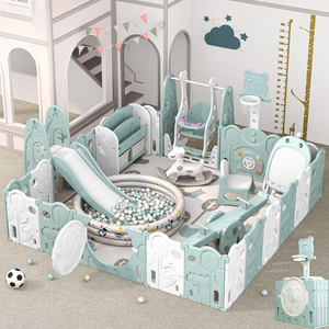 Le meilleur parc pour enfants pliable au monde, parc pour bébé en plastique, grande clôture de sécurité avec toboggan et balançoire, 1 ensemble de parc pour tout-petits en vente - Product Image 1