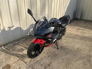 2026 Kawasaki Ninja 500 ABS Bleu Métallique Mat Noir Nuit - Product Image 3