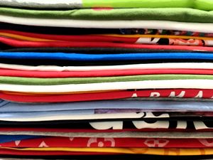 Personalizado básico para hombre Drop hombro grueso algodón en blanco ligero tamaño regular Impresión digital Casual moda suave camisetas para hombres - Product Image 4