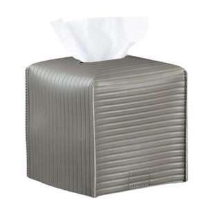 Soporte de tejido de metal galvanizado de aspecto industrial con encanto rústico de Casa de Campo y perfecto para decoración de baño vintage o ecléctica - Product Image 1