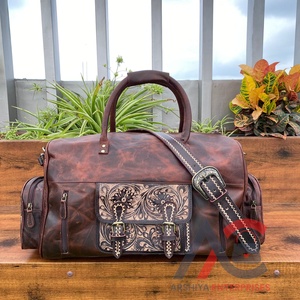 Grand sac polochon en cuir de buffle, usiné à la main et pleine fleur, sac de voyage en cuir véritable pour unisexe - Product Image 1