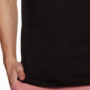 Meilleure qualité adulte hommes T-Shirt uni couleur noire respirant grande taille Logo personnalisé 240 Gsm hommes T-Shirts - Product Image 4