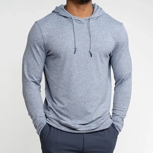 Jersey de algodón puro con capucha para hombre, ligero y transpirable, diseño básico informal OEM con capucha para ropa de calle diaria - Product Image 2