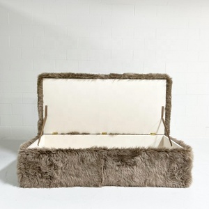 Puf de Piel de Oveja Hecho a Mano de Alta Gama a Precio de Fábrica, Otomana Modular Forsyth con Almacenamiento para Dormitorio, Ecológico, en Varios Tamaños y Colores - Product Image 2