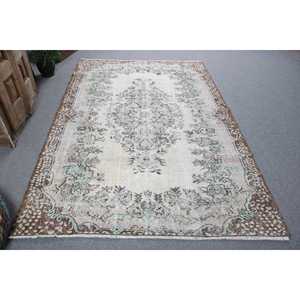Vintage Rug, 5.5x8.3 ft Turkish Rug, <b>Brown</b> Floral <b>Wool</b> Rug - Product Image 1