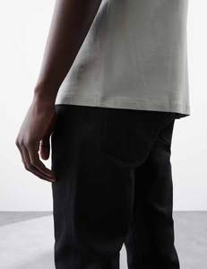 Camiseta de uso diario para hombre, ropa informal cómoda de moda para salón, viaje, gimnasio, Proveedor de Ropa a granel al por mayor - Product Image 4