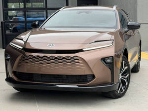 2025 Crownn Signiia XLE AWD XLE 4dr Crossoverr - Product Image 2