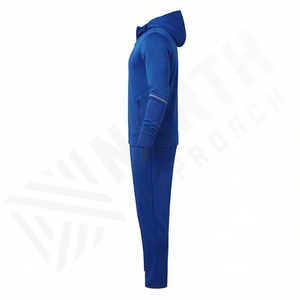 Ensemble de survêtement athlétique pour homme, couleur personnalisée, coupe ajustée, tissu technique en polaire, style moderne, durable, idéal pour la salle de sport, le jogging, les tenues décontractées et détendues - Product Image 3