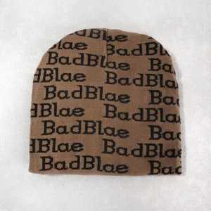 Gorros de punto Jacquard con calavera cálida de invierno de alta moda, gorros de acrílico Multicolor con diseño de impresión completa, logotipo personalizable - Product Image 2