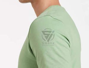 เสื้อยืดคอกลมแขนสั้นทรงโอเวอร์ไซส์ ระบายอากาศได้ดี เป็นมิตรกับสิ่งแวดล้อม ผลิตจากผ้าฝ้ายผสมสแปนเด็กซ์ 95% เนื้อผ้าหนา พิมพ์ลายโลโก้ตามสั่ง สำหรับผู้ชาย - Product Image 6