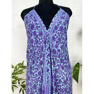 Robe d'été bohème magique longue et fluide en soie recyclée avec imprimé floral ample, taille naturelle, en tissu mousseline, tenue de plage - Product Image 2