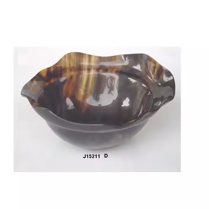 Bol en corne de buffle disponible dans toutes les tailles artisanat en corne indienne bol en corne décoratif pour la maison et la décoration par l'artisanat en croissant - Product Image 2
