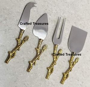 Ensemble de couverts à fromage élégants avec poignée en laiton plaqué argent lame 4 pièces ensemble de couteaux à fromage en acier inoxydable pour les fêtes - Product Image 3