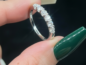 Ensemble de bagues de mariage de luxe en moissanite pour femme, VVS 1 carat, couleur D, argent sterling 925, sertissage à griffes, certifié IGI, bande éternelle - Product Image 4