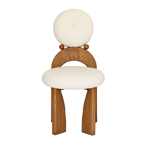 Chaise de salle à manger moderne en bois massif avec cadre sculptural et siège rembourré doux pour une utilisation contemporaine dans la salle à manger - Product Image 1