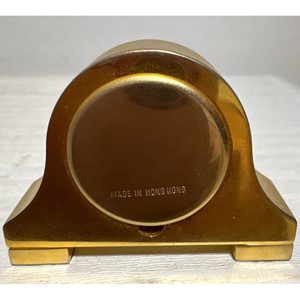 Horloge de table en métal très demandée, favorisant une ambiance calme et organisée dans les espaces personnels, arrivée tendance - Product Image 3