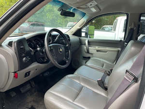 Asequible Chevrolet Silverado 3500HD 2014 LHD/RHD, Camioneta de Trabajo, Cabina Doble, LB DRW RWD - Product Image 3