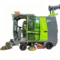 Elektrische Schwerlast-Straßenkehrmaschine für Logistikparks mit Motorpumpe, Getriebe und Vollkabine für Großflächenreinigung im Außenbereich