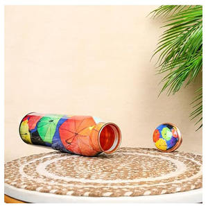 Nuevo precio de fábrica hecho a mano indio 2L botella de agua de cobre puro para gimnasio Yoga New Look diseño impreso al por mayor - Product Image 1