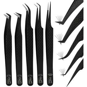 Pinza de Extensión de Pestañas de Acero Inoxidable de Alta Calidad con Punta Curva en Ángulo de 90 Grados y Agarre Plano Negro - Product Image 2