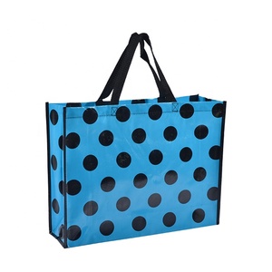 Sacs fourre-tout en tissu non tissé imprimés sur mesure pour la plage, la salle de sport, le sport et les courses - Product Image 2