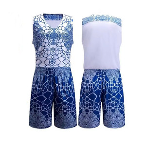 Nouveau maillot de basket-ball personnalisé uniforme pour les vêtements de sport en polyester vente en gros de vêtements de sport de sublimation pour jeunes équipe imprimée - Product Image 3