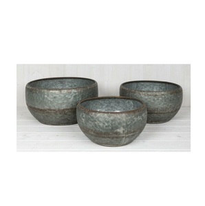 Ensemble de trois jardinières galvanisées de grande qualité au design attrayant Pot de plantation de fleurs Articles de jardin pour la décoration de fleurs et de plantes - Product Image 1
