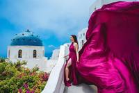 Robe d'été en satin volant Vente en gros Robes imprimées sexy Robe d'été décontractée élégante à col en V pour femmes
