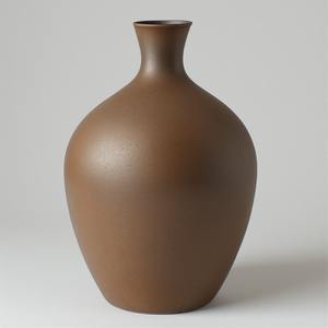 Florero de metal pulido decorativo de lujo con cuerpo liso, perfecto para exhibir flores con estilo y decoración del hogar de temporada - Product Image 2